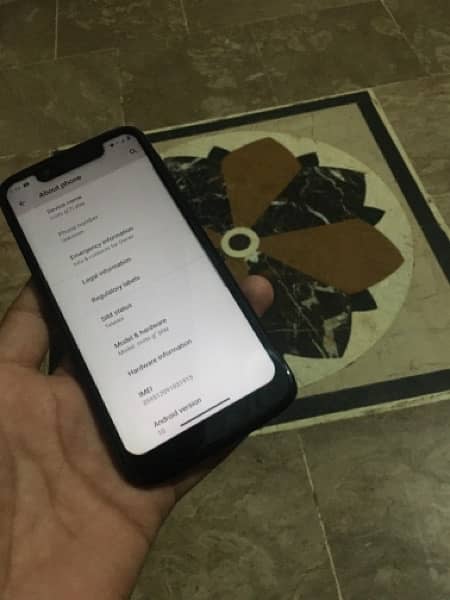 moto g7 play 2-32 gb 10/10 condition jis ko lena ho wahireply kare 4