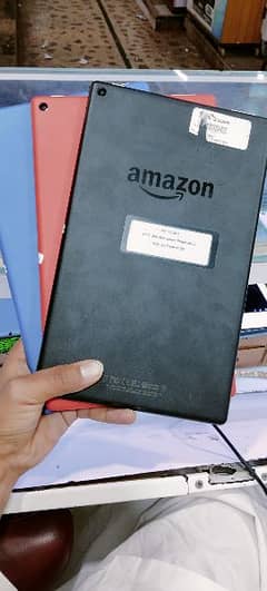 AMAZON FIRE HD 8