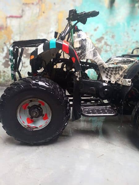 four wheelers best bike price 120000 3