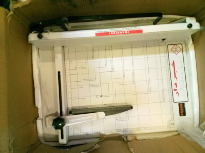 Heavy Duty Paper Cutter Model 858 A3 Size 0