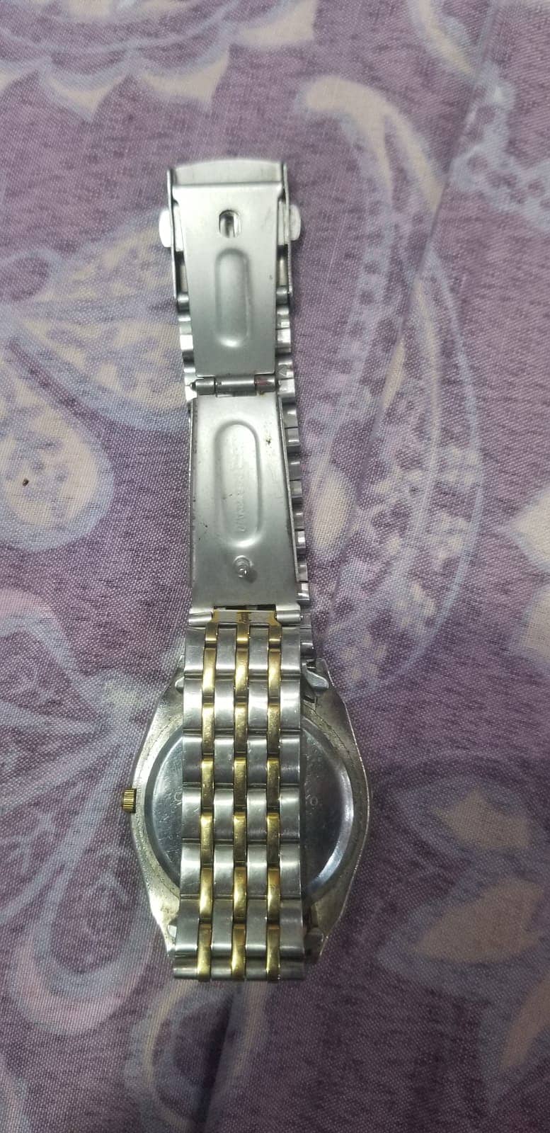 CITIZEN STAINLESS STEEL WATCH 3