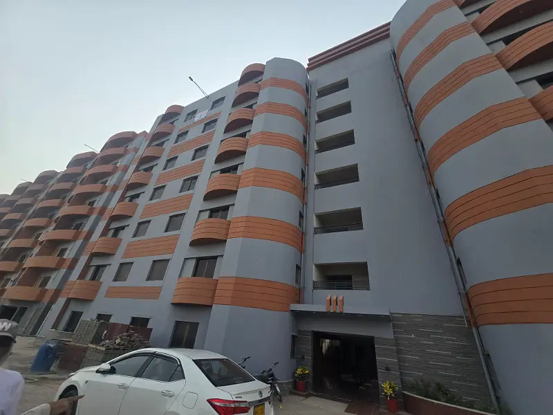 1000 Square Feet Flat For Sale In Abul Hassan Isphani Road