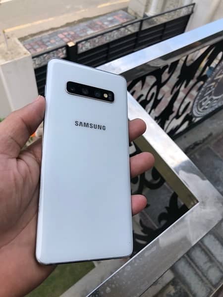 Samsung s10+ officials PTA 0