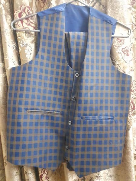 Full 3 peice pent coat 2000 Rs only 3