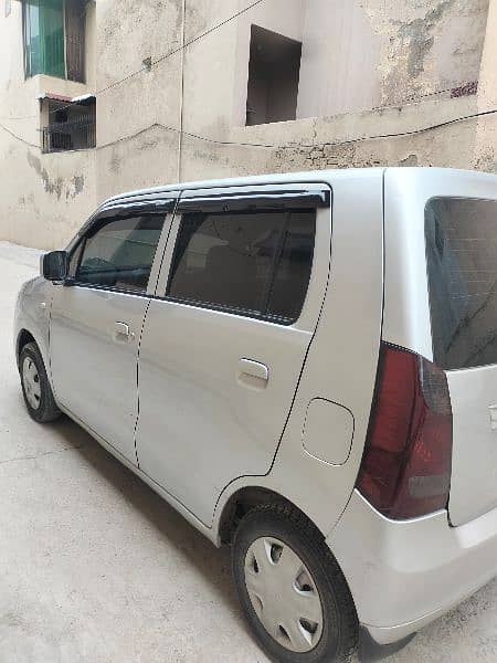 Suzuki Wagon R 2019 3