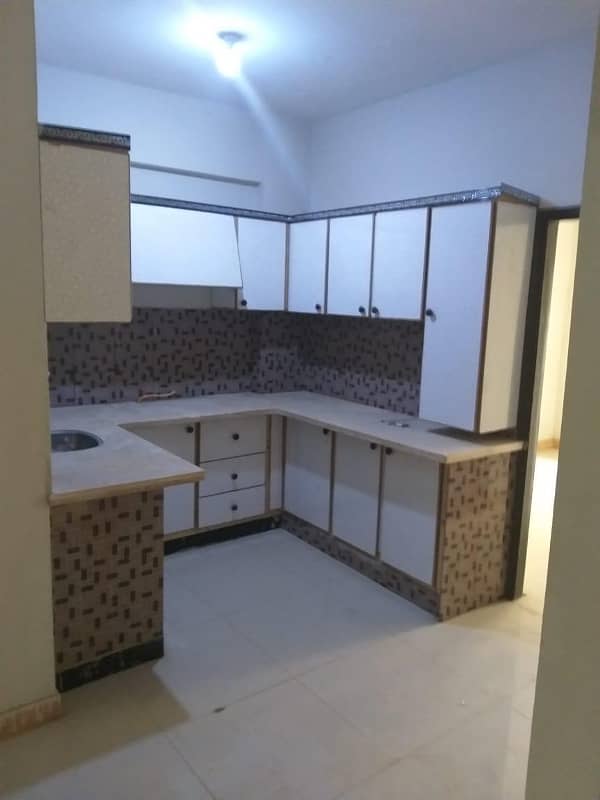 2 BED DD FLAT WITH RENTAL INCOME 1