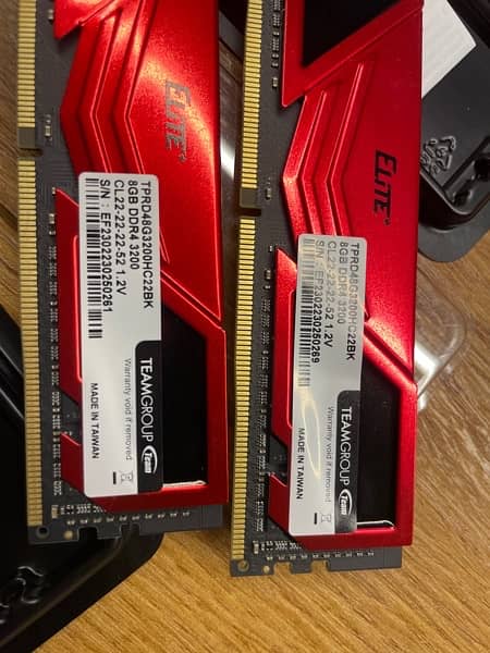 Team group elite 16gb 3200mhz ram with heatsink 5