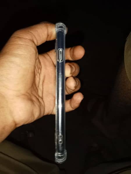 iPhone 7 Massage On Olx 3