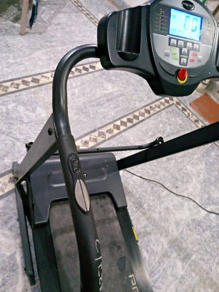 Pro -fit Treadmill 3