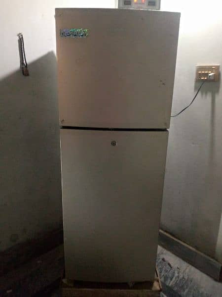 medium size fridge for sale phone number 03064043559 0