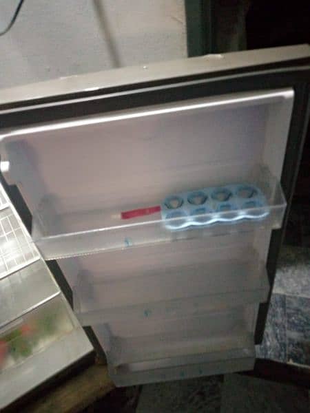 medium size fridge for sale phone number 03064043559 7