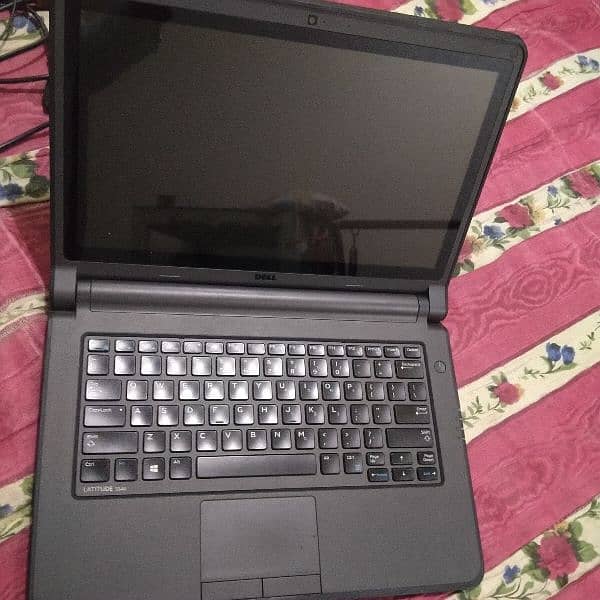 laptop Dell latitude 3340 touch screen Intel processor 1