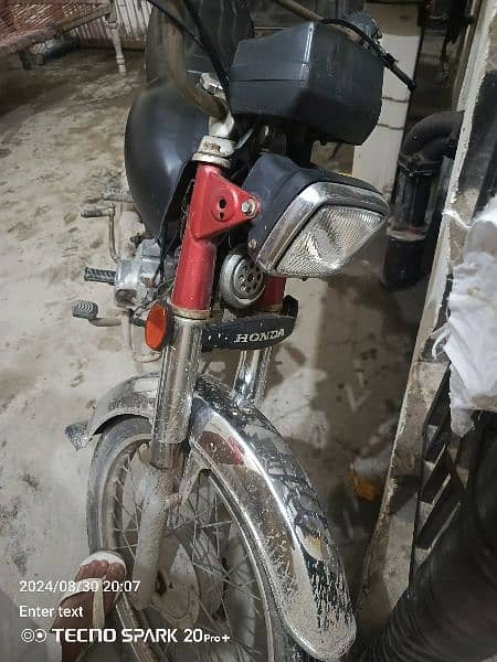 Honda cd70 h all bike ok h new model men tyar hoe h total genuine 4