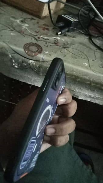 I phone xr 13 10