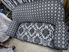 2 seator sofa and 3 seator dewan.