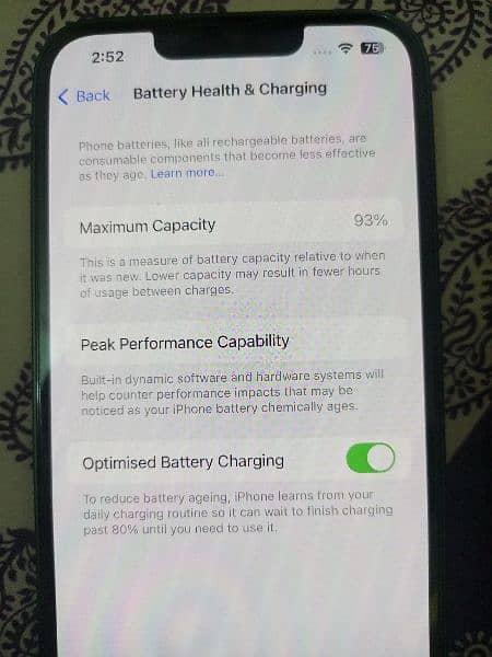 iphone 13 green colour 10/10 JV 128 GB 93℅ b health full ok set 1