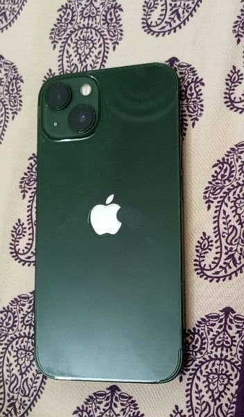 iphone 13 green colour 10/10 JV 128 GB 93℅ b health full ok set 2