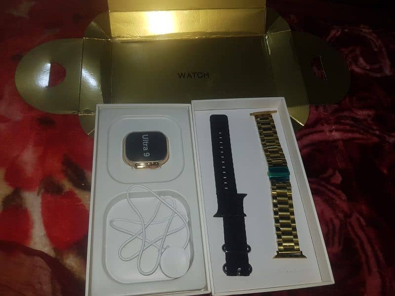 Ultra 9 Smart Watch Limited Gold Edition Smart Watches 1