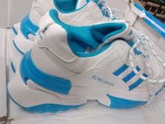 AUTHENTIC ADIDAS SNEAKER FOR SALE 0