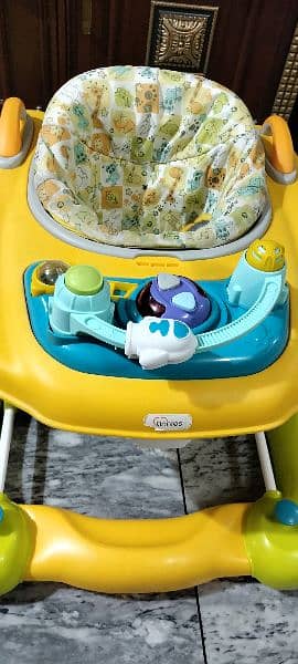 Tinnies baby walker 2