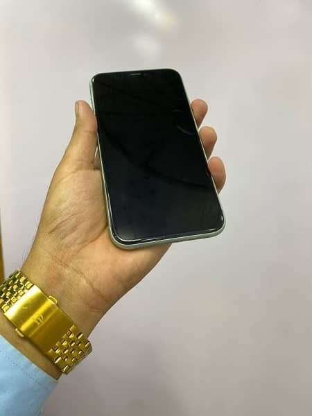 IPHONE 11 (128GB) PTA APPROVED 1