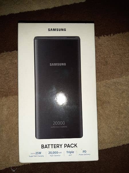 Samsung 20000 and 10000ma original battery bank 0