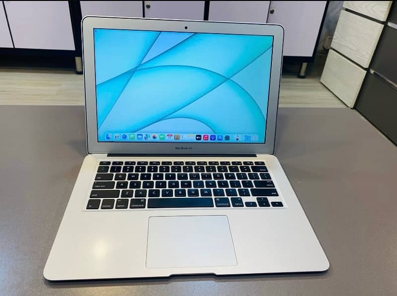 MacBook Air 2017 0