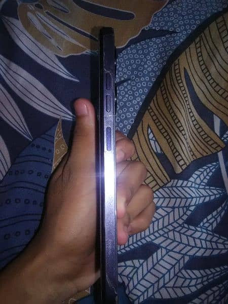 Tecno spark go 2024  4gb ram 64 gb 4