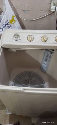 Haier HWM 120-AS semi automatic washing machine + dryer