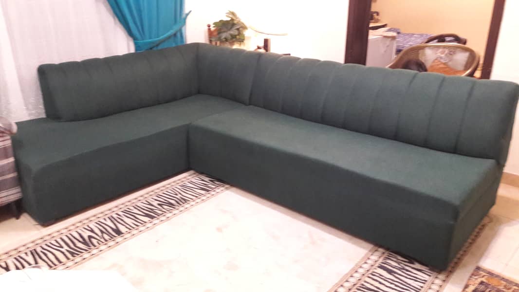 L shaped sofa , 6 seater , jade green colour , good condition 1