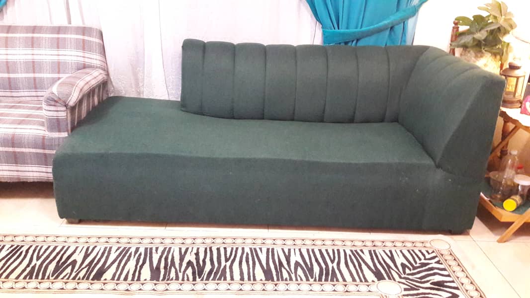 L shaped sofa , 6 seater , jade green colour , good condition 5