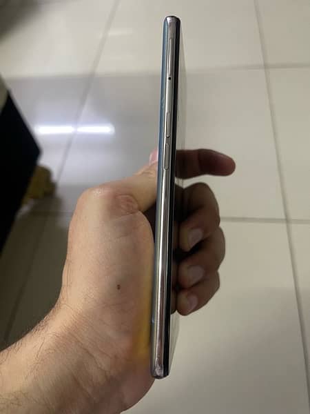 Oppo Reno 5 1