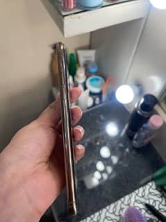 Iphone 11 PRO MAX PTA APPROVED