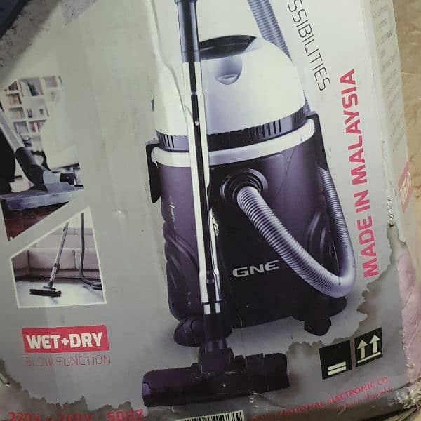 Vacuume cleaner 0