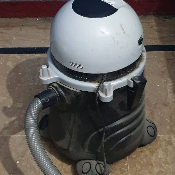 Vacuume cleaner 3