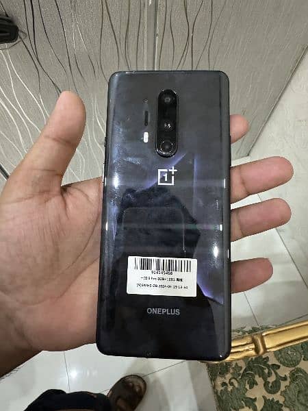 one plus 8 pro 8+4/128gb 0