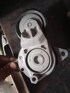 Toyota Yaris Tensioner