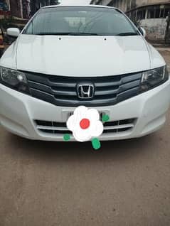 Honda City IVTEC Automatic Model 2011 White Color Excellent Condition.