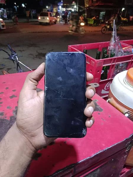 I phone x  pta h 64 gb all ok tchaa brka h 1