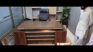 executive table for sale for office and executive chair 0