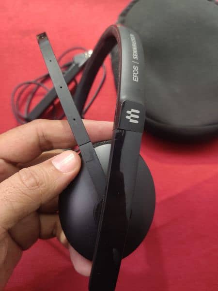 Sennheiser Epos ADAPT 130 USB II Headphones. Professional calling 0