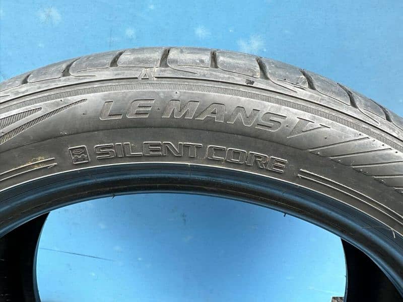 4tyres set 205/50/R/17 Dunlop 100Km Used 2