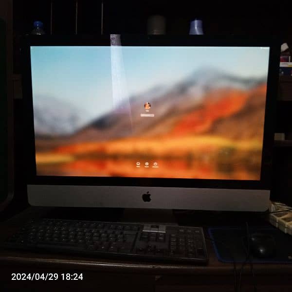 iMac Large 27 inch Screen 500GB HDD and 132GB SSD 9