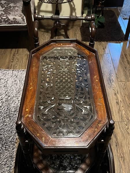 Elegent Hand Carved tea trolley 4