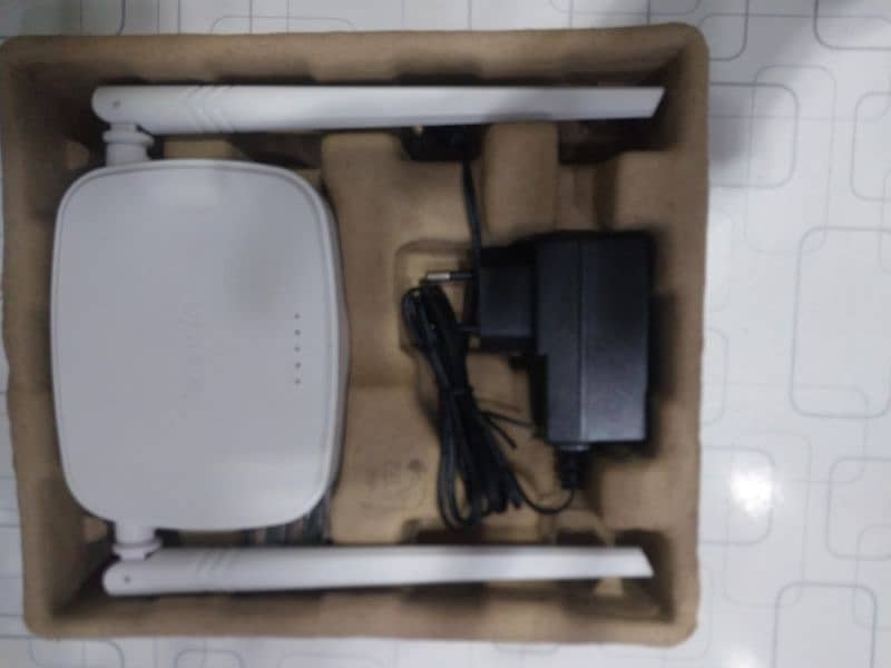 Fiber Networking Modem & Accessories 17