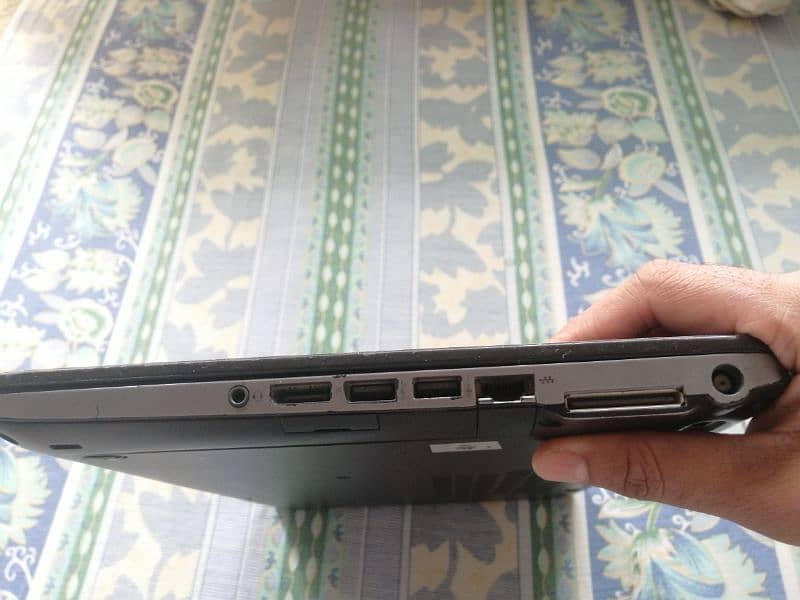 HP Elitebook 840 4