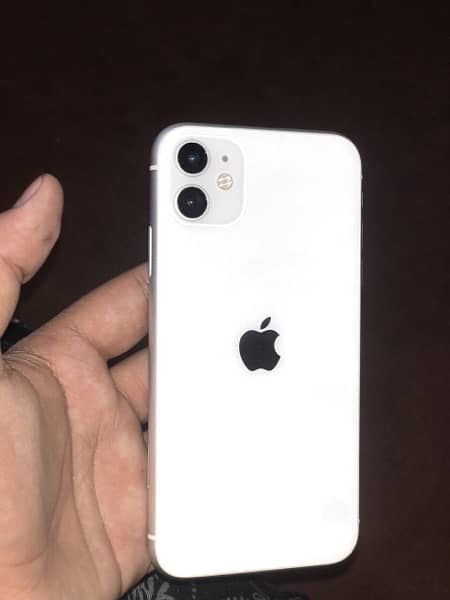 IPHONE 11 (White) 8