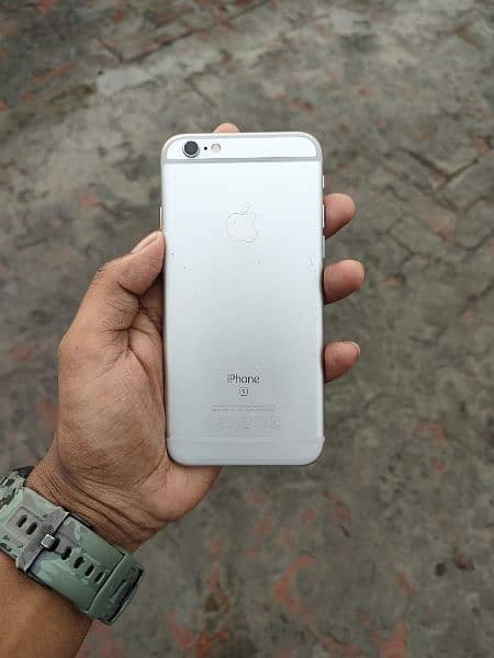 iPhone 6s 32Gb official PTA approved 0