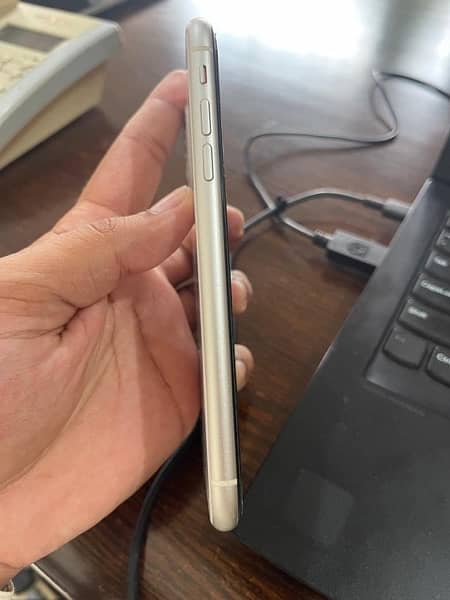 iphone 11 pta 1