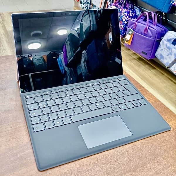 Surface Pro 4 - Core i5 6th Gen - 4Gb 128Gb - Final Price 2